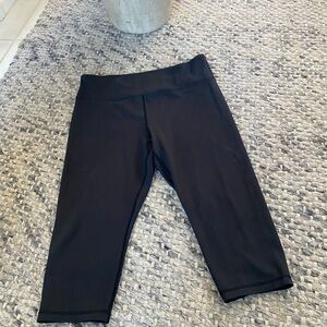 ZYIA 14/16 Short Black Leggings EUC